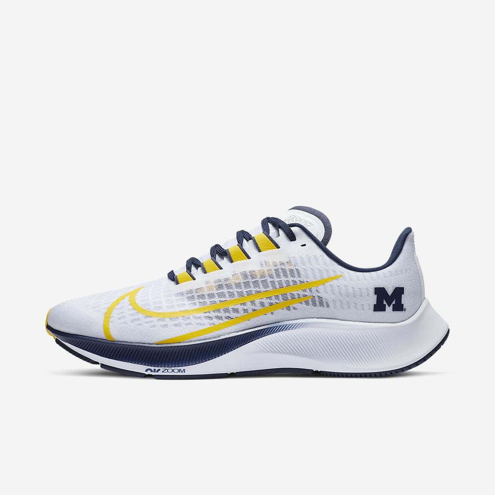 Chaussure De Running Nike College Zoom Pegasus 37 (Michigan) Blanche 1630-247 White/Pure Platinum/College Navy/Amarillo Homme | DDI-10032853